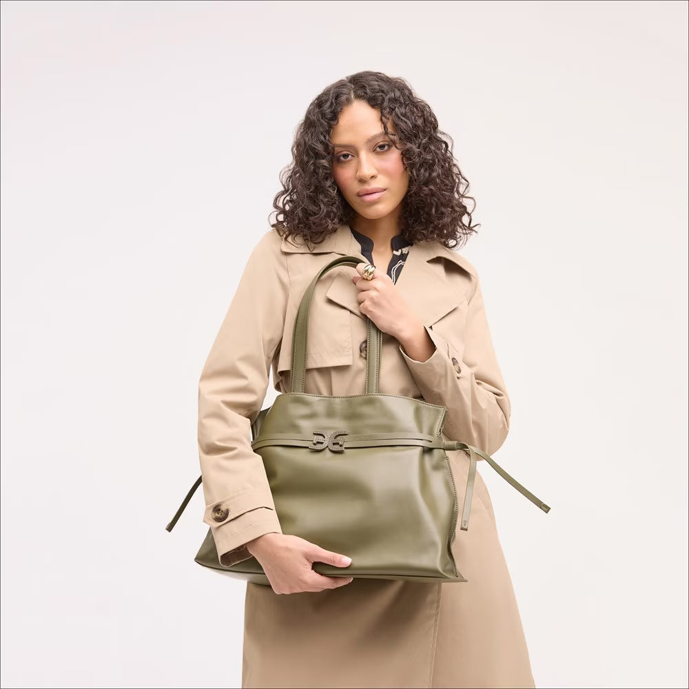 Poppy Large Drawstring Crossbody